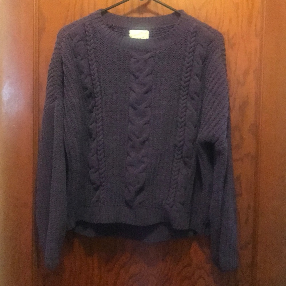COPY - Universal Thread sweater